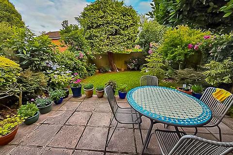 undefined, Forsythia Drive, Cardiff CF23