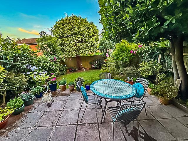 13 Garden-6.jpg