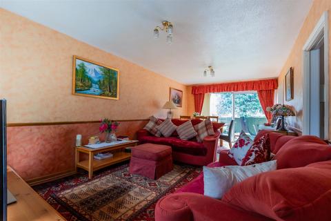 undefined, Forsythia Drive, Cardiff CF23