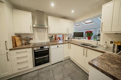 3 bedroom semi-detached house for sale, Sheppeys, Haywards Heath, RH16