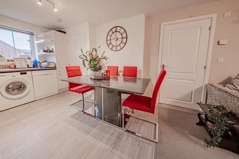 2 bedroom semi-detached house for sale, Roddick Walk, Haywards Heath, RH16