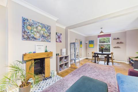 3 bedroom end of terrace house for sale, Caunton Avenue, Nottingham