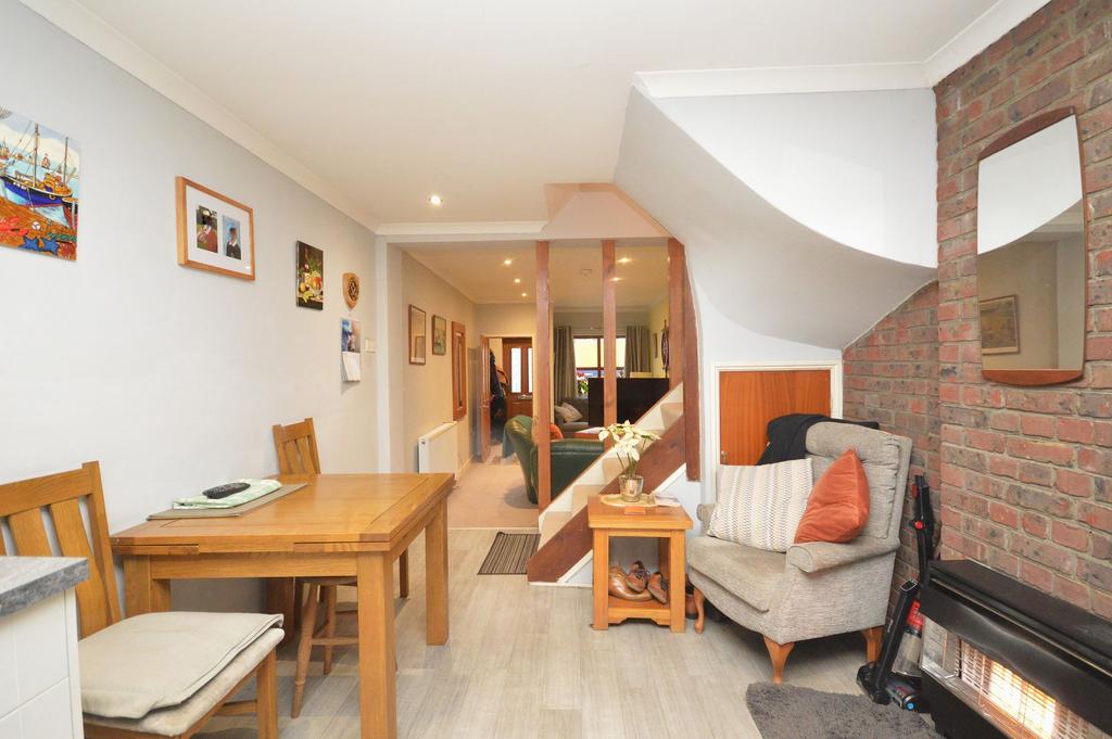 Kitchen/Dining/Entertaining