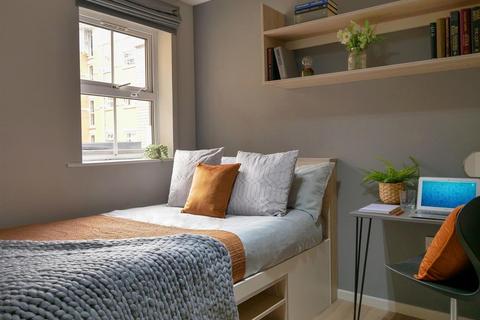 1 bedroom in a flat share to rent, Fitzhugh Street, Southampton SO15