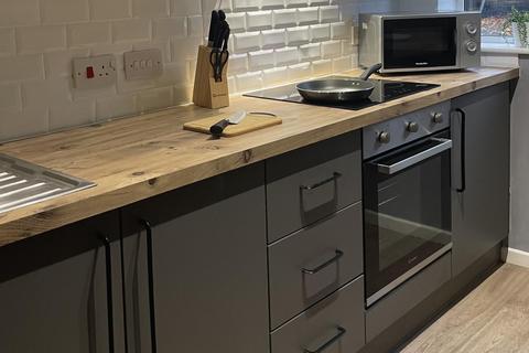 1 bedroom in a flat share to rent, Fitzhugh Street, Southampton SO15