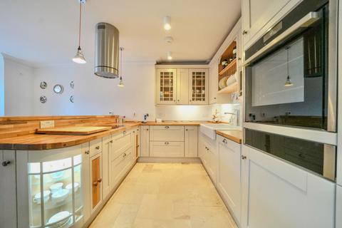 2 bedroom flat for sale, Runton Road, Cromer, NR27