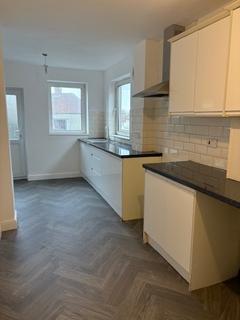 3 bedroom semi-detached house to rent, Ty Coch Road, Ely, Cardiff, CF5