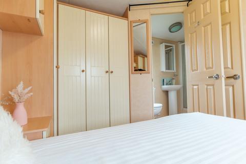 undefined, Willerby Richmond Marine Holiday Park, Rhyl LL18