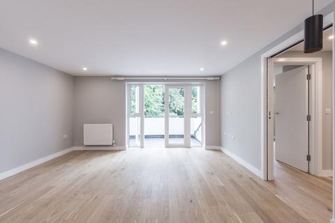 1 bedroom ground floor flat to rent, Pavilion Court