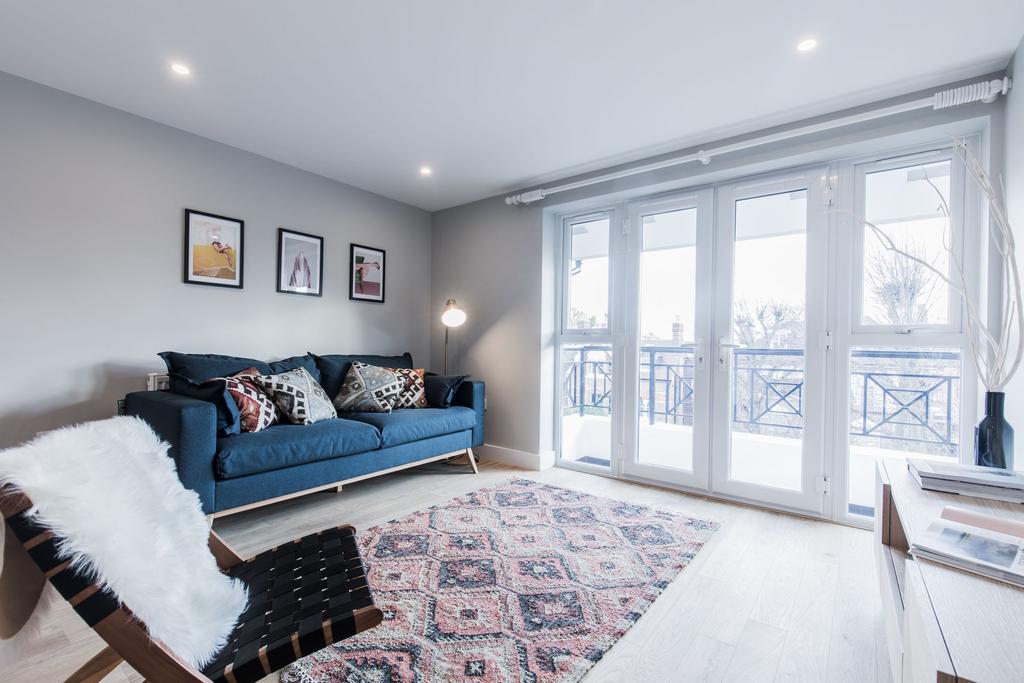 Living room (example)