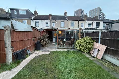 3 bedroom terraced house for sale, Westwood Road,  Ilford, IG3