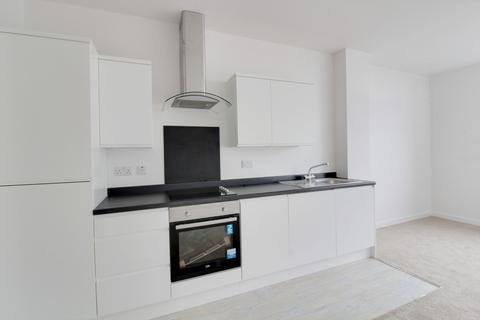 2 bedroom apartment for sale, Victoria Avenue, Southend-On-Sea SS2