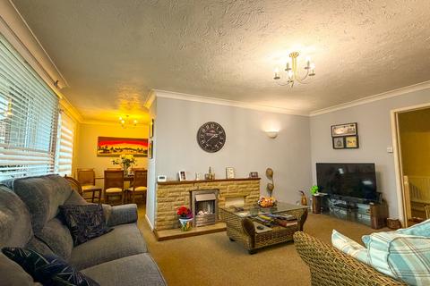 4 bedroom detached bungalow for sale, Kerridges, East Harling, Norwich, Norfolk, NR16 2QB