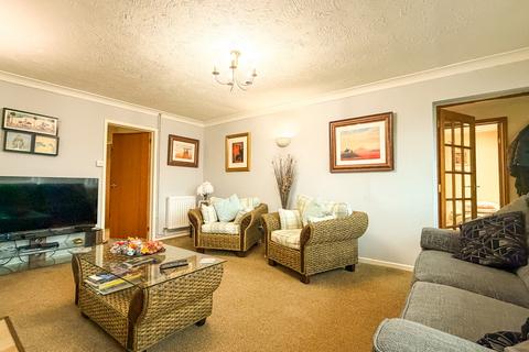 4 bedroom detached bungalow for sale, Kerridges, East Harling, Norwich, Norfolk, NR16 2QB