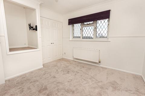 2 bedroom semi-detached house to rent, Weldon Close, Wellingborough NN8