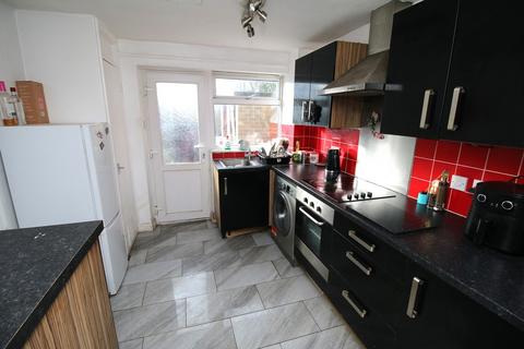 3 bedroom semi-detached house for sale, Mavor Drive , Bedworth