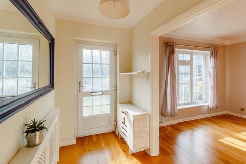 undefined, Dunboe Place, Shepperton, TW17