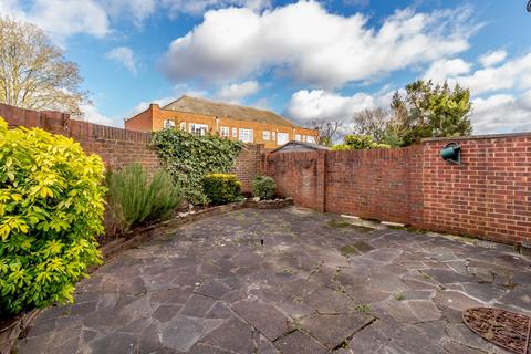 undefined, Dunboe Place, Shepperton, TW17