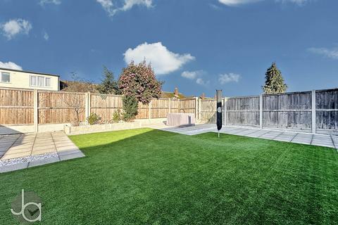 3 bedroom detached bungalow for sale, Mill Road, Colchester
