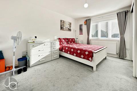 3 bedroom detached bungalow for sale, Mill Road, Colchester
