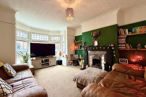 undefined, Peasholm Crescent, Scarborough YO12