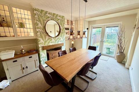 undefined, Peasholm Crescent, Scarborough YO12
