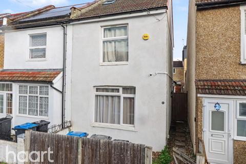 3 bedroom end of terrace house for sale, Boston Road, Croydon