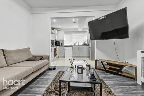 3 bedroom end of terrace house for sale, Boston Road, Croydon