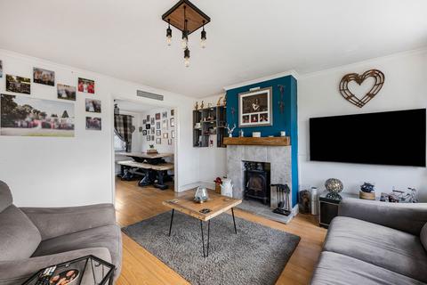 3 bedroom semi-detached house for sale, Mandarin Way, Cheltenham, GL50 4RX