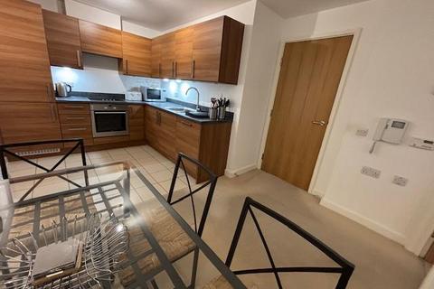 3 bedroom property to rent, Empire Way, Wembley