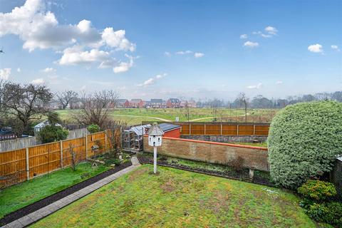 undefined, Moulsham Lane, Hampshire GU46