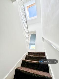 2 bedroom flat to rent, Godwin Road, Cliftonville, Margate, CT9