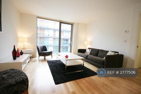 1 bedroom flat to rent, Highbury Stadium Square, London, N5