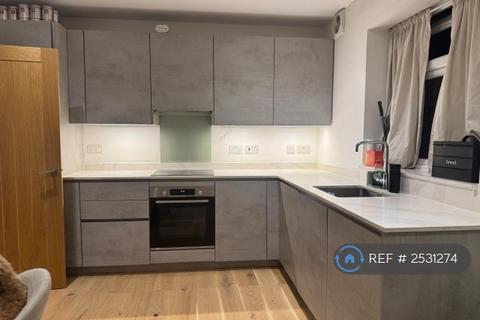 2 bedroom flat to rent, Algar Road, London, TW7