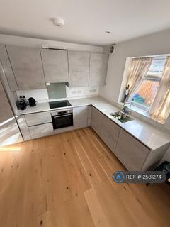 undefined, Algar Road, London, TW7