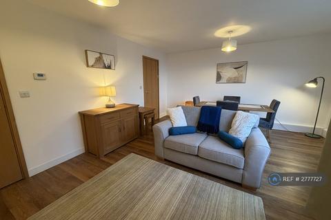 1 bedroom flat to rent, Akenside Road, London, NW3