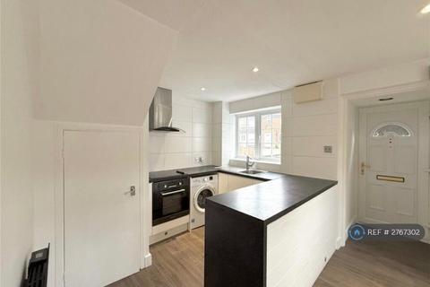 1 bedroom end of terrace house to rent, Crofton Close, Bracknell, RG12