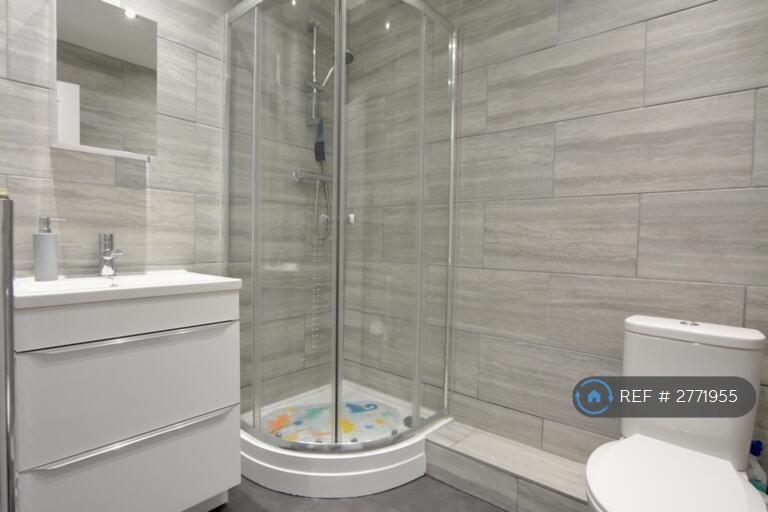 Modern Shower