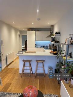 2 bedroom flat to rent, Brockley, London, SE4