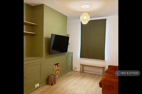 2 bedroom terraced house to rent, Cardiff, Cardiff, CF24
