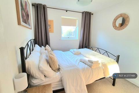 2 bedroom maisonette to rent, Undine Road, London, E14