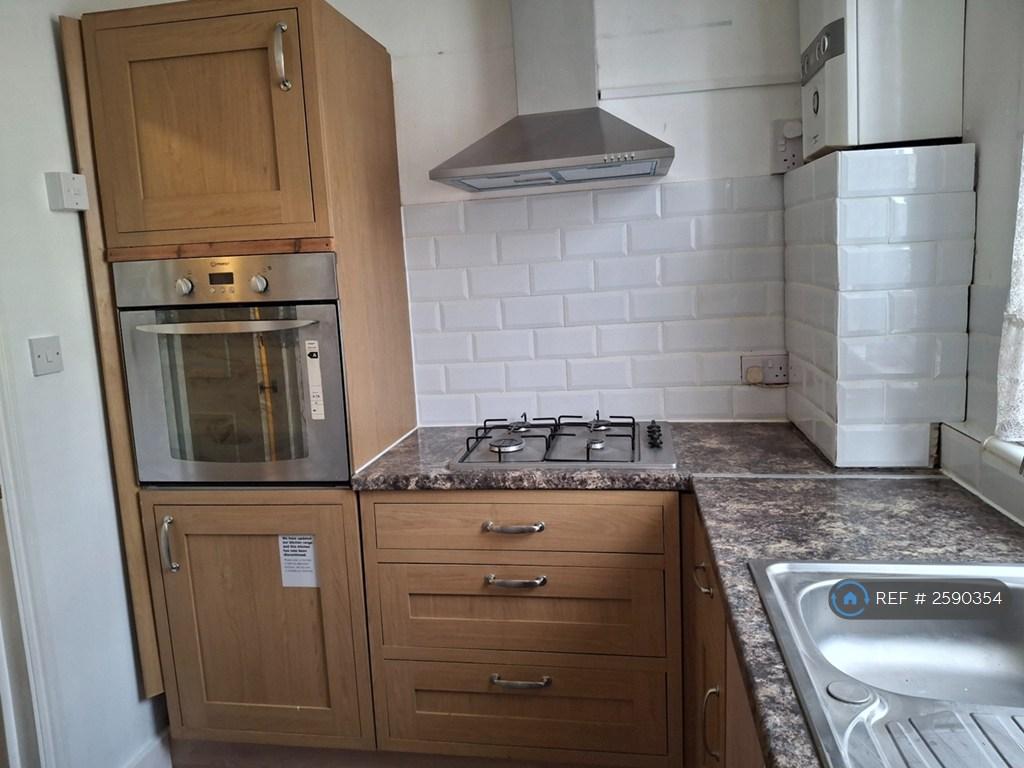 Kitchen 1