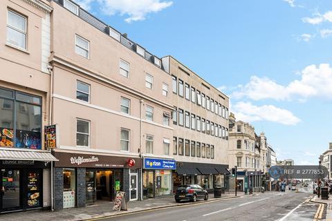 2 bedroom flat to rent, West Street, Brighton, BN1
