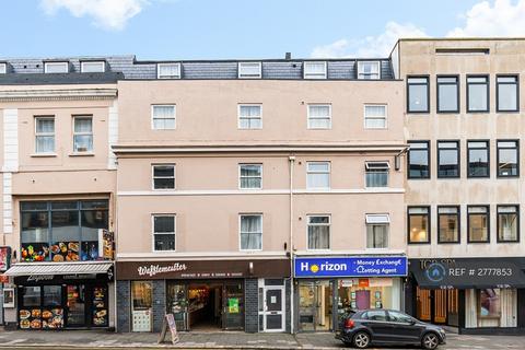 2 bedroom flat to rent, West Street, Brighton, BN1