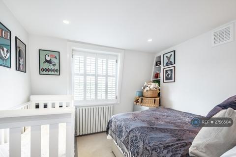 2 bedroom flat to rent, Chadwell Street, London, EC1R