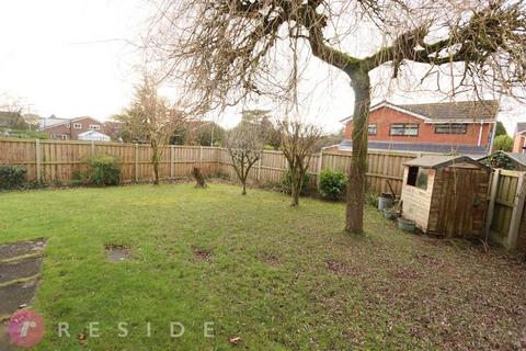 4 bedroom detached house for sale, Greenshank Close, Rochdale OL11