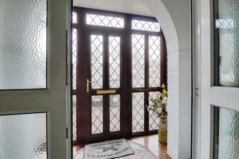 3 bedroom detached house for sale, Wolverhampton Road, Pelsall WS3 4AE