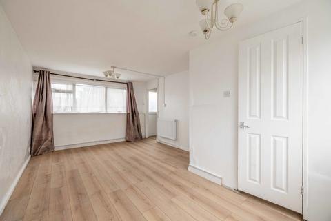 undefined, Calbroke Road, Slough