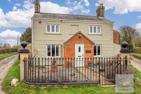 5 bedroom detached house for sale, Barnards Road, North Walsham NR28