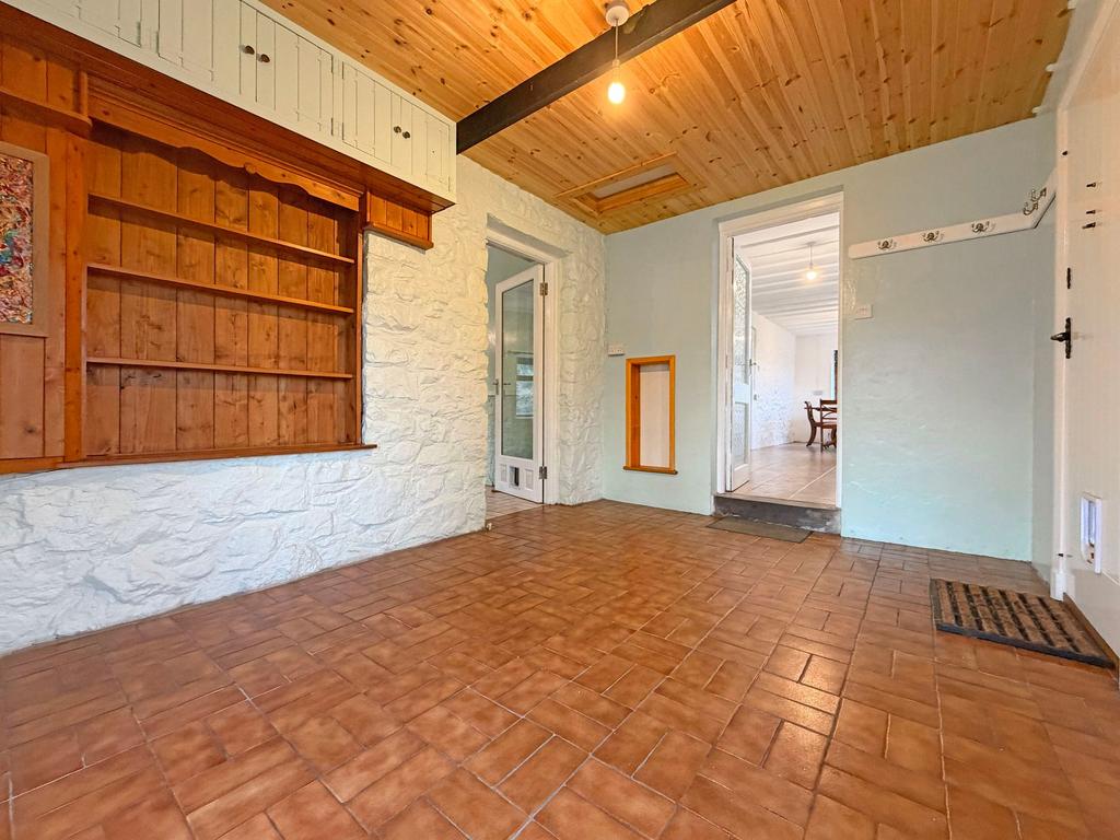 Entrance/Boot Room